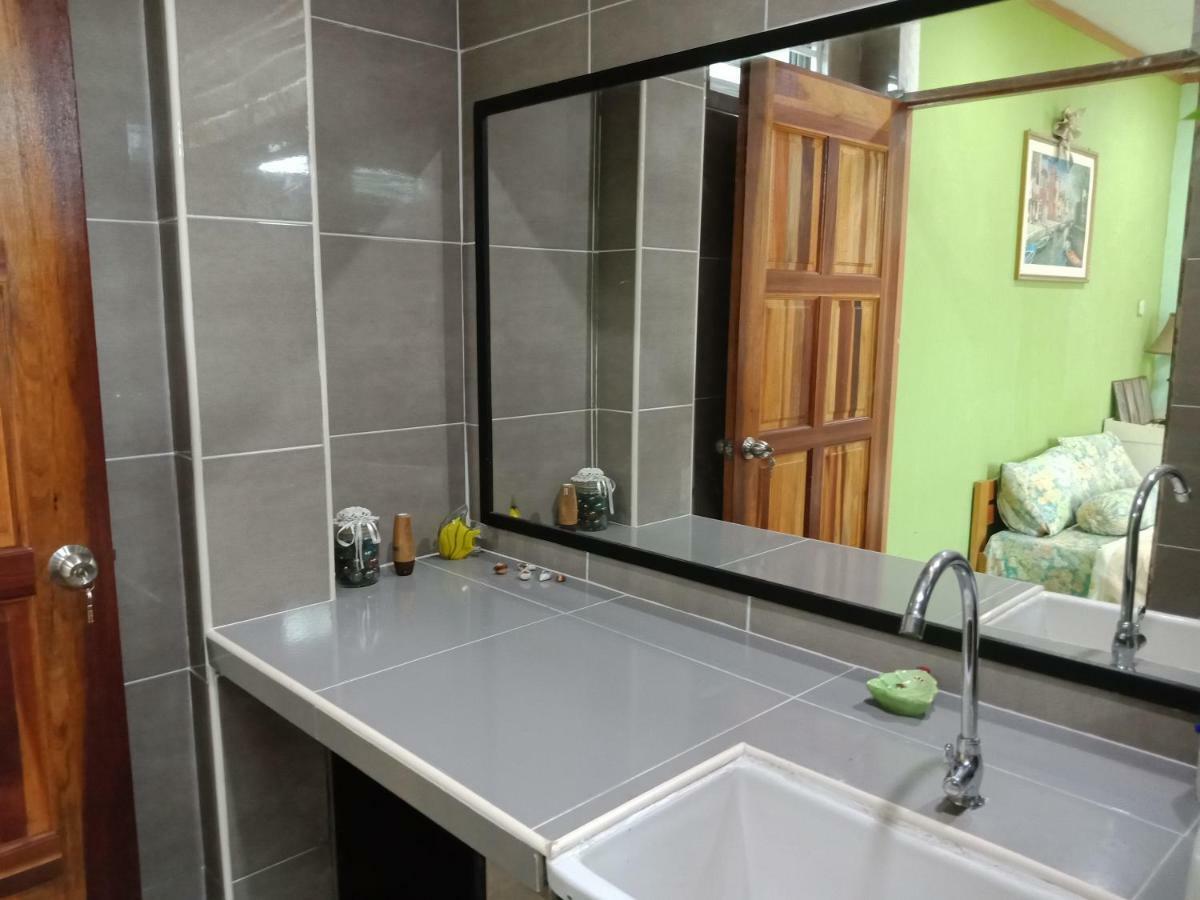 Jazepuri - Jaze 1 Apartment Kuching Ngoại thất bức ảnh